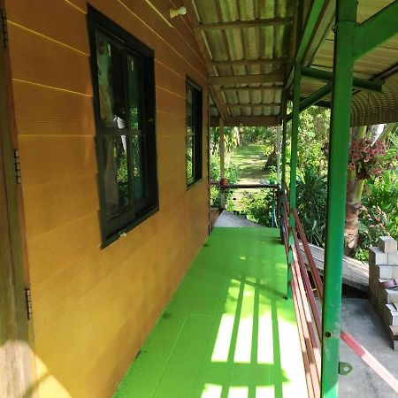 צ'ומפון Ariya Garden Home מראה חיצוני תמונה