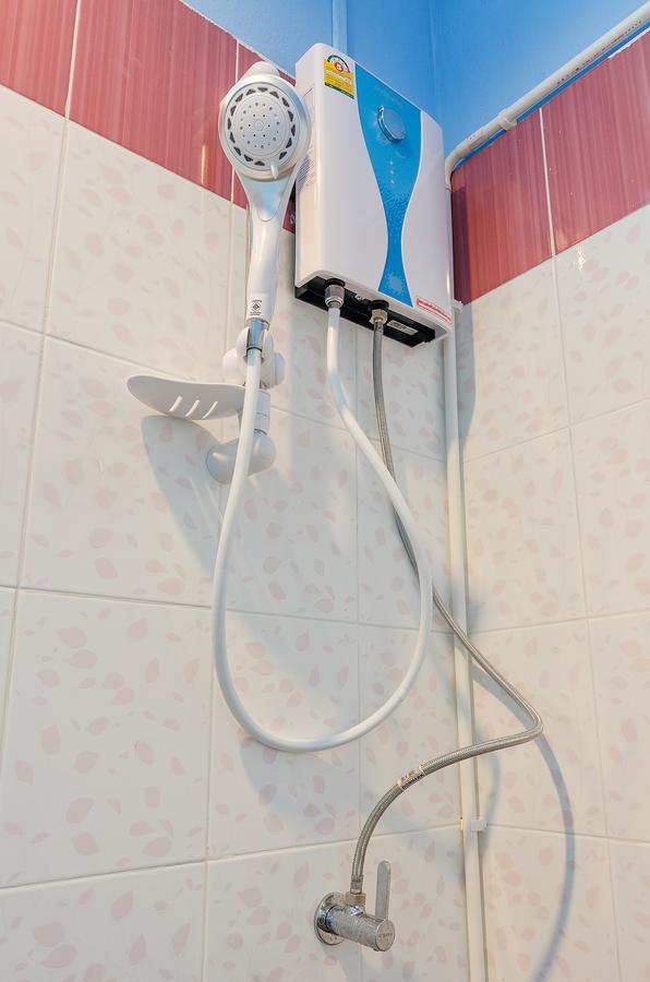 צ'ומפון Ariya Garden Home מראה חיצוני תמונה