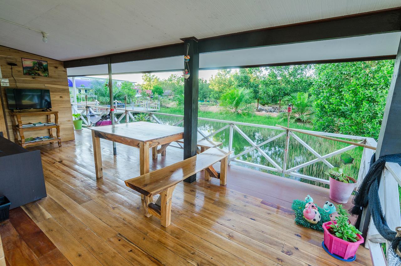 צ'ומפון Ariya Garden Home מראה חיצוני תמונה