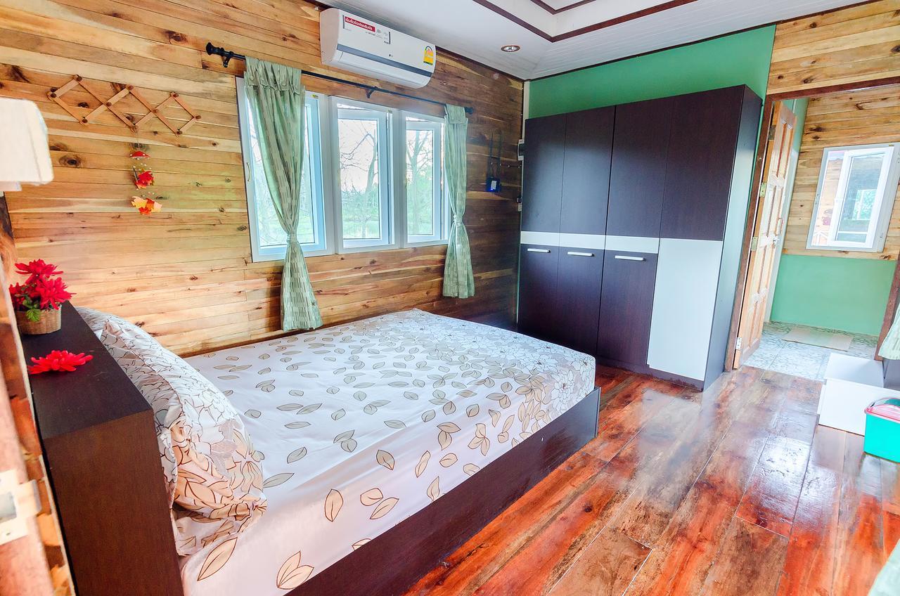 צ'ומפון Ariya Garden Home מראה חיצוני תמונה